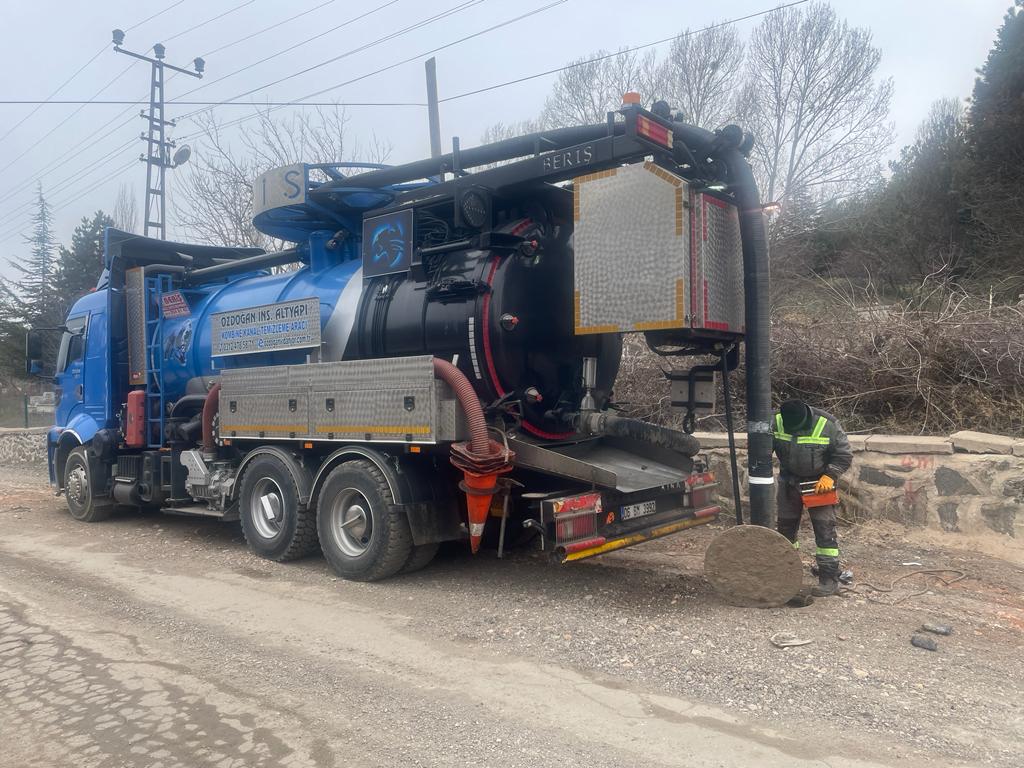 Elmadağ Kanal Tıkanıklığı